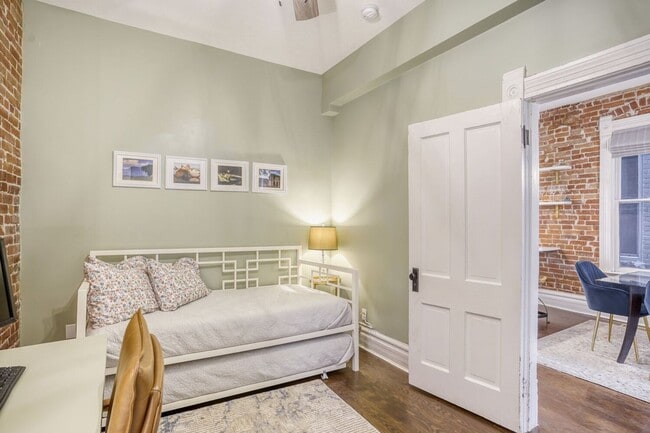 Building Photo - Renovated Historic 4BR Denver Home w/ Private Yard