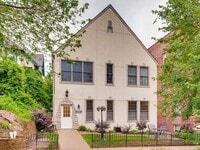 Building Photo - 2412 Harriet Ave