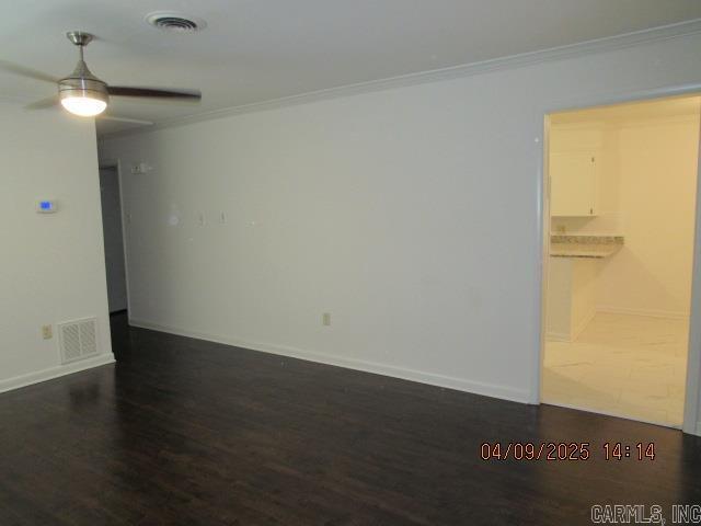 Building Photo - 1 Shady Ln Dr