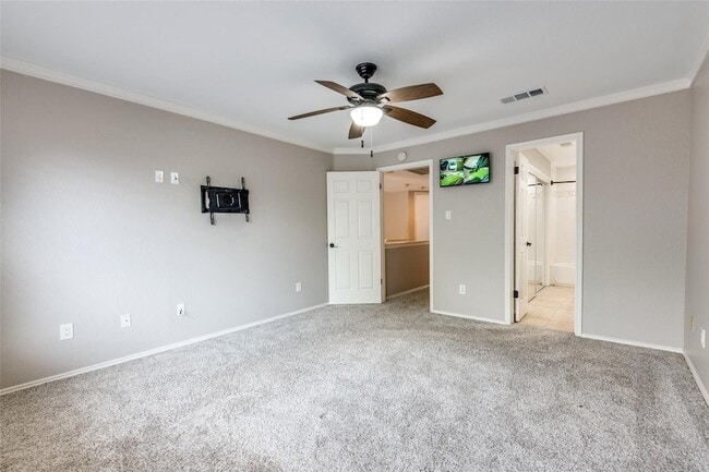 Building Photo - 3813 Beaumont Ln