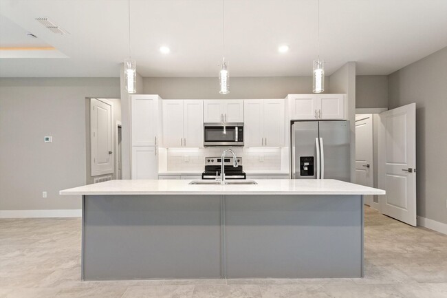 Building Photo - 1482 Gardenside Cir