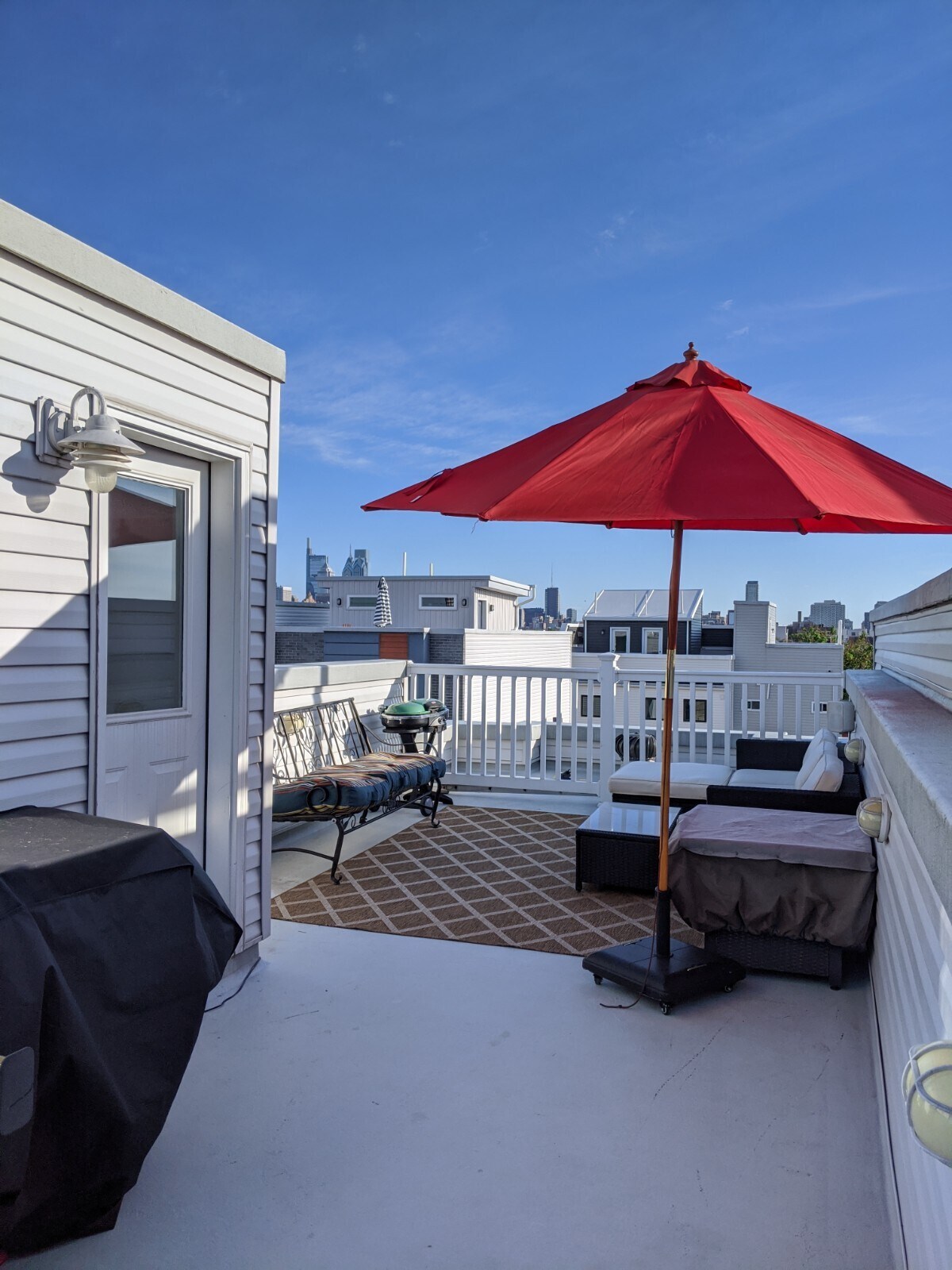 Building Photo - 624 Dudley St