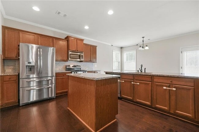 Building Photo - 1365 Delo Ln