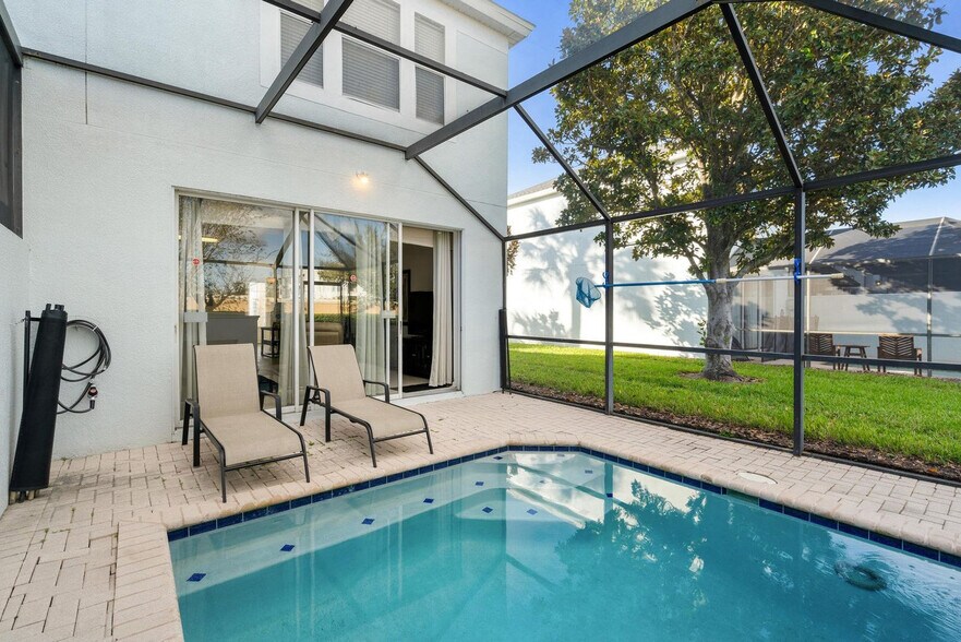 Building Photo - 2563 Maneshaw Ln