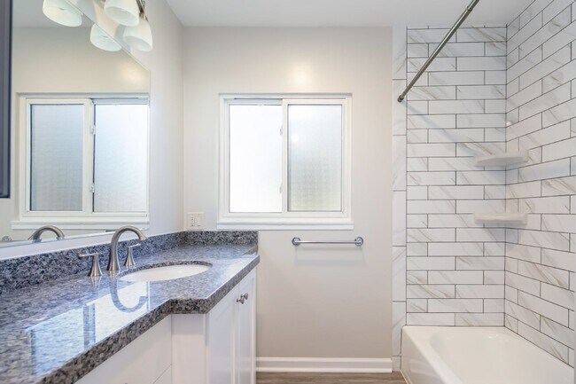 Building Photo - Beautifully Updated Single-Level Home with...