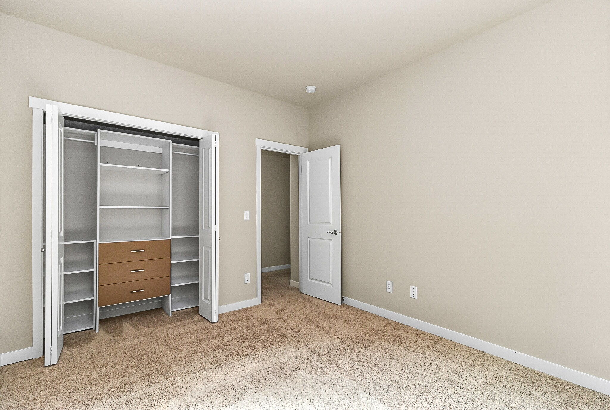 Building Photo - 15312 NE Woodland Pl