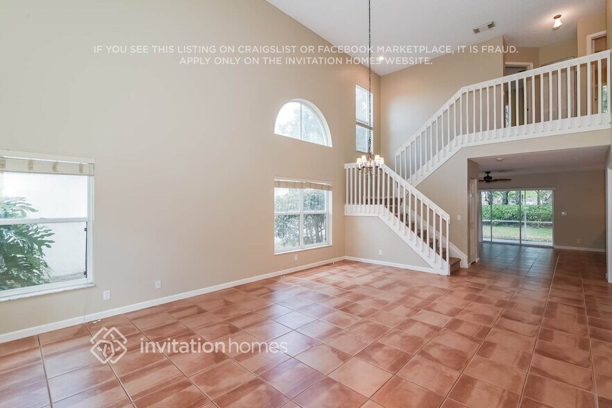 Building Photo - 1843 Magliano Dr