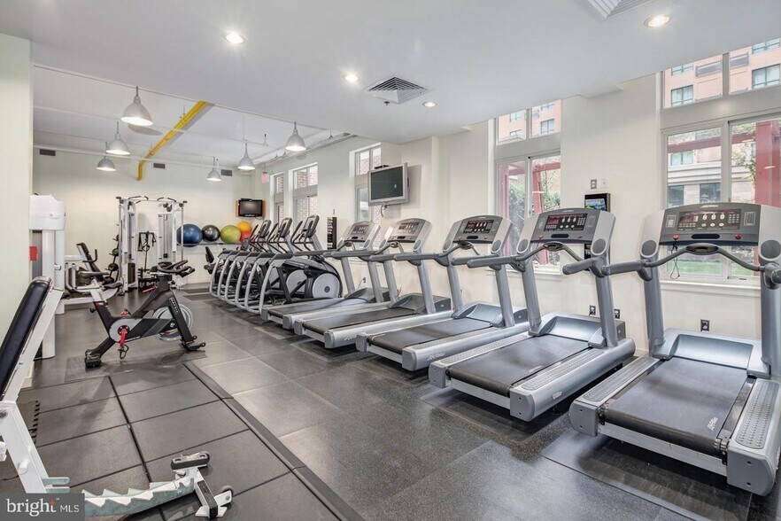 Exercise Room - 1000 New Jersey Ave SE