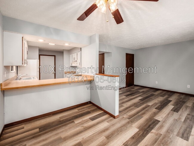 Building Photo - 8235 Goldsmith Dr