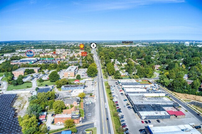 Building Photo - 1439 Townley Dr