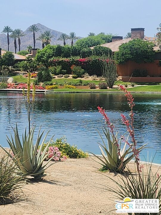 Building Photo - 79800 Vía Sin Cuidado