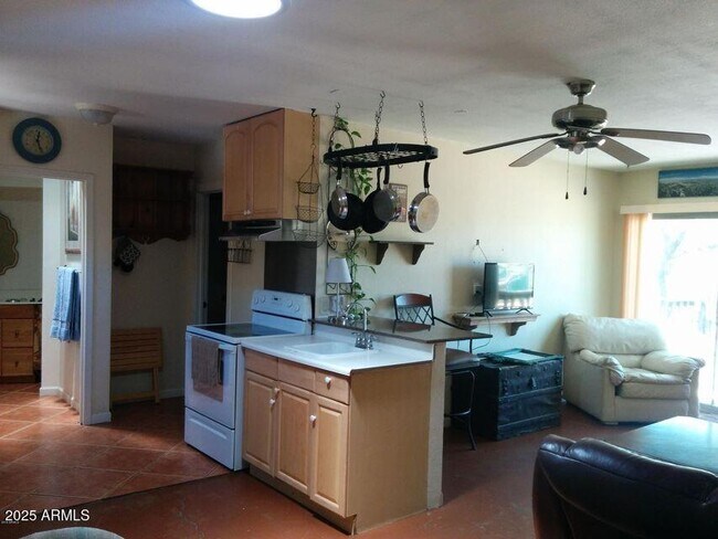 Building Photo - 4827 Mustang Cir