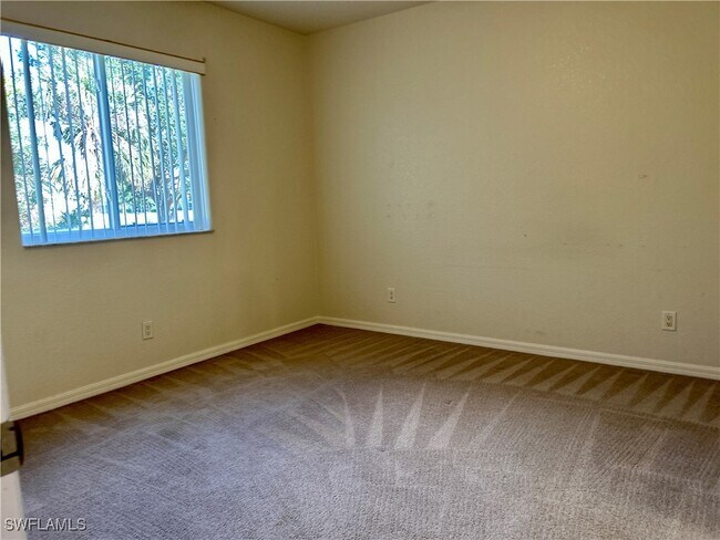 Building Photo - 1490 San Cristobal Ave