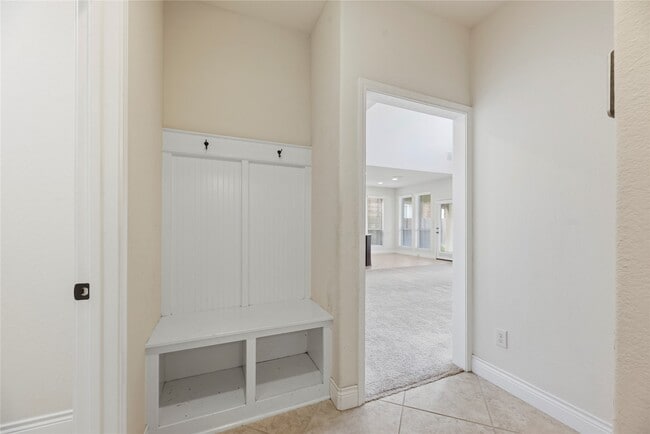 Building Photo - 20323 Mary Point Ln