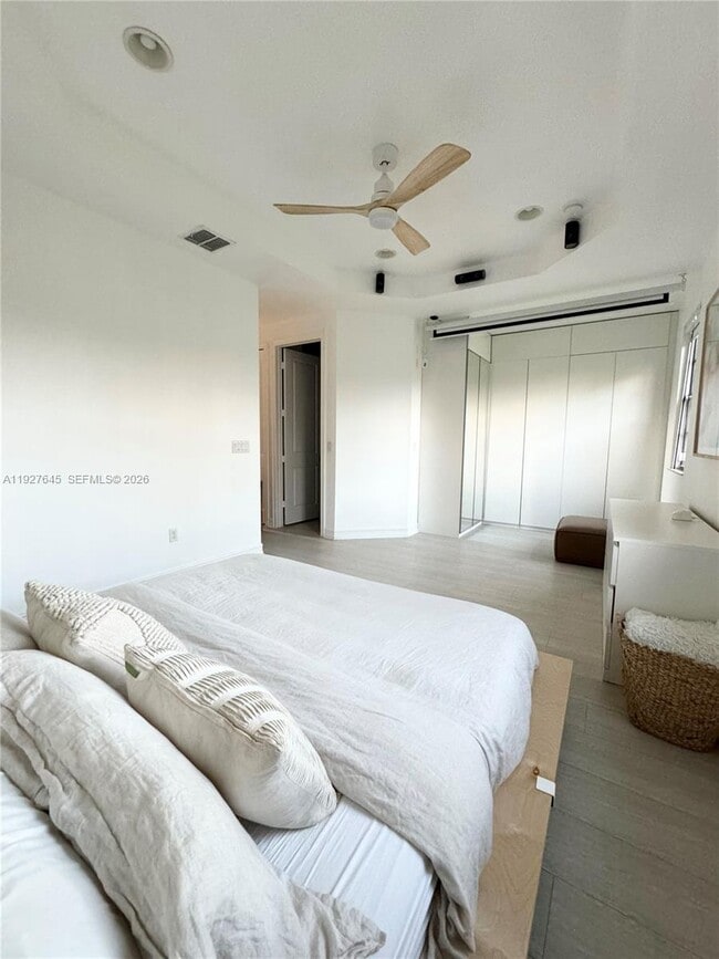 Building Photo - 13017 Riverwalk Cir S