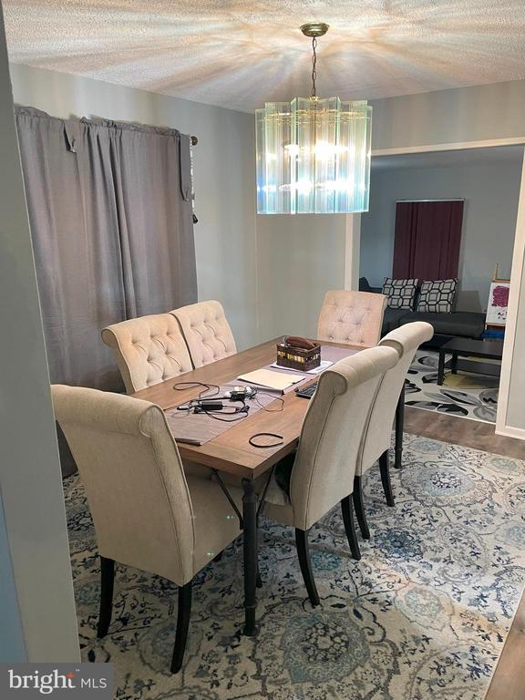 Building Photo - 669 N Henderson Rd