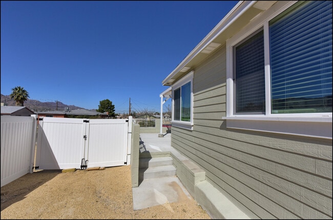 Building Photo - 4326 Manchester Ave