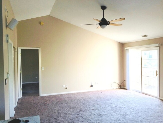 Building Photo - 2919 Rutland Cir