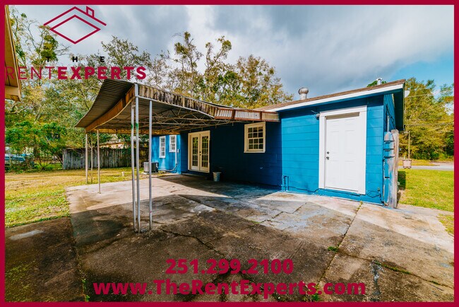 Building Photo - 2551 Farnell Dr