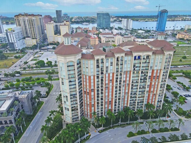 Building Photo - 550 Okeechobee Blvd