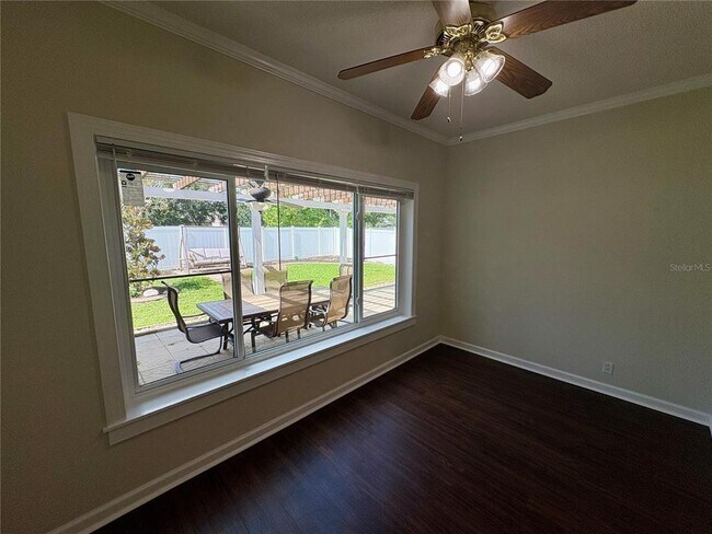 Building Photo - 4652 56th Terrace E