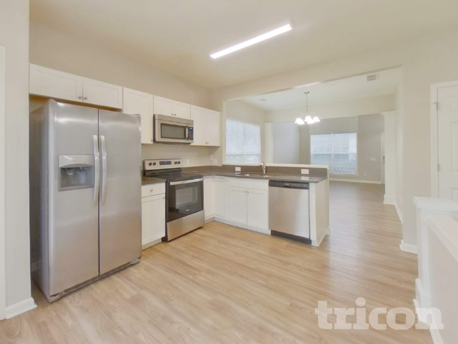 Building Photo - 2521 Wingdale Dr