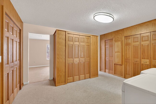 Building Photo - Available Now in Scottish Highlands | 2BR/2BA + Den in Active 55+ Community