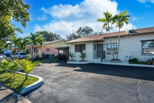 Building Photo - 6378 Moseley St