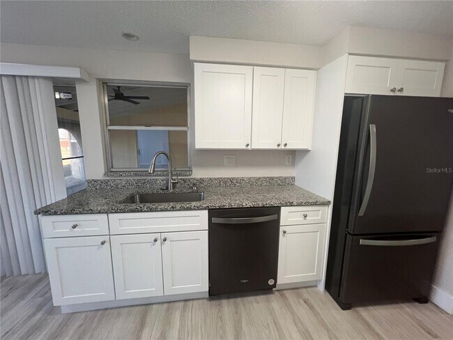 Building Photo - 22328 Yonkers Ave