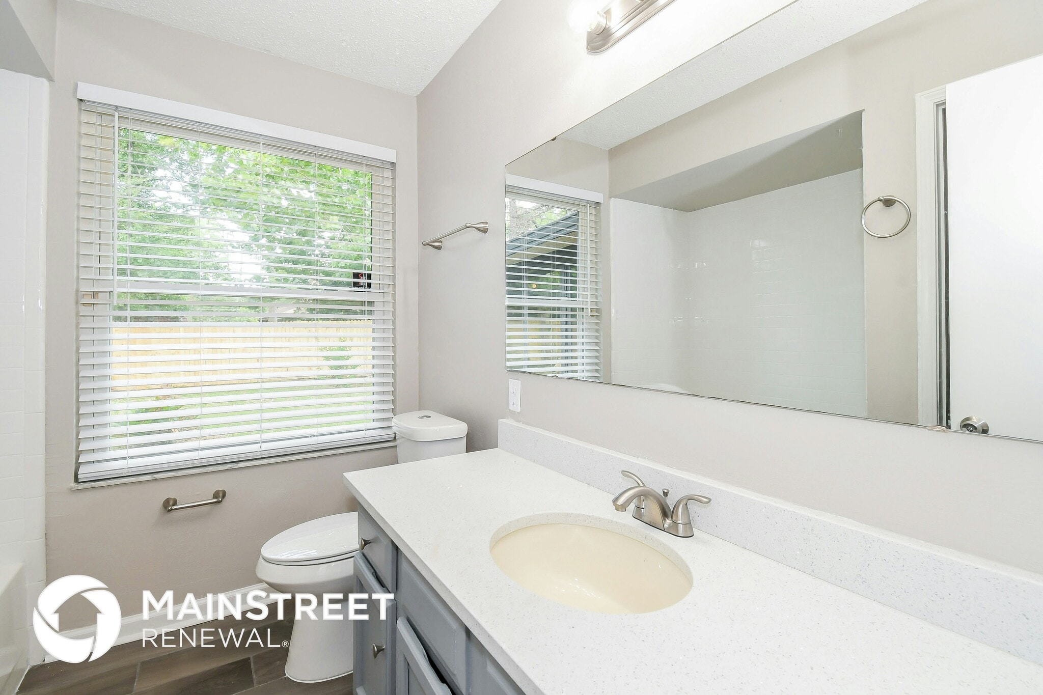 Building Photo - 10844 Reading Rd