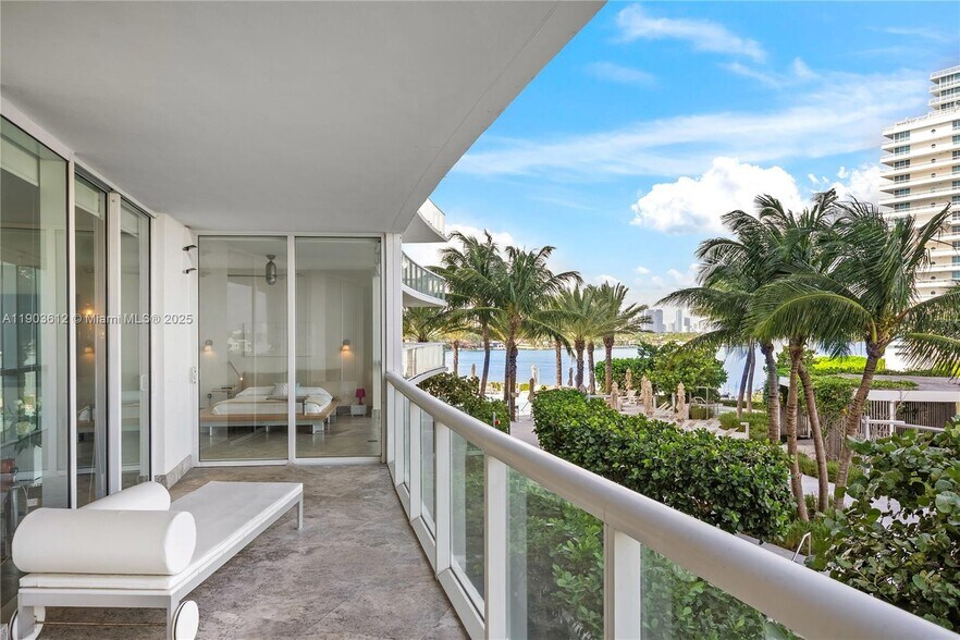 Primary Photo - 450 Alton Rd