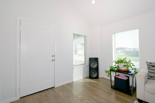 Building Photo - 21534 Cypress Trellis Dr