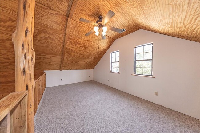 Building Photo - 105 Ridge Oak Dr