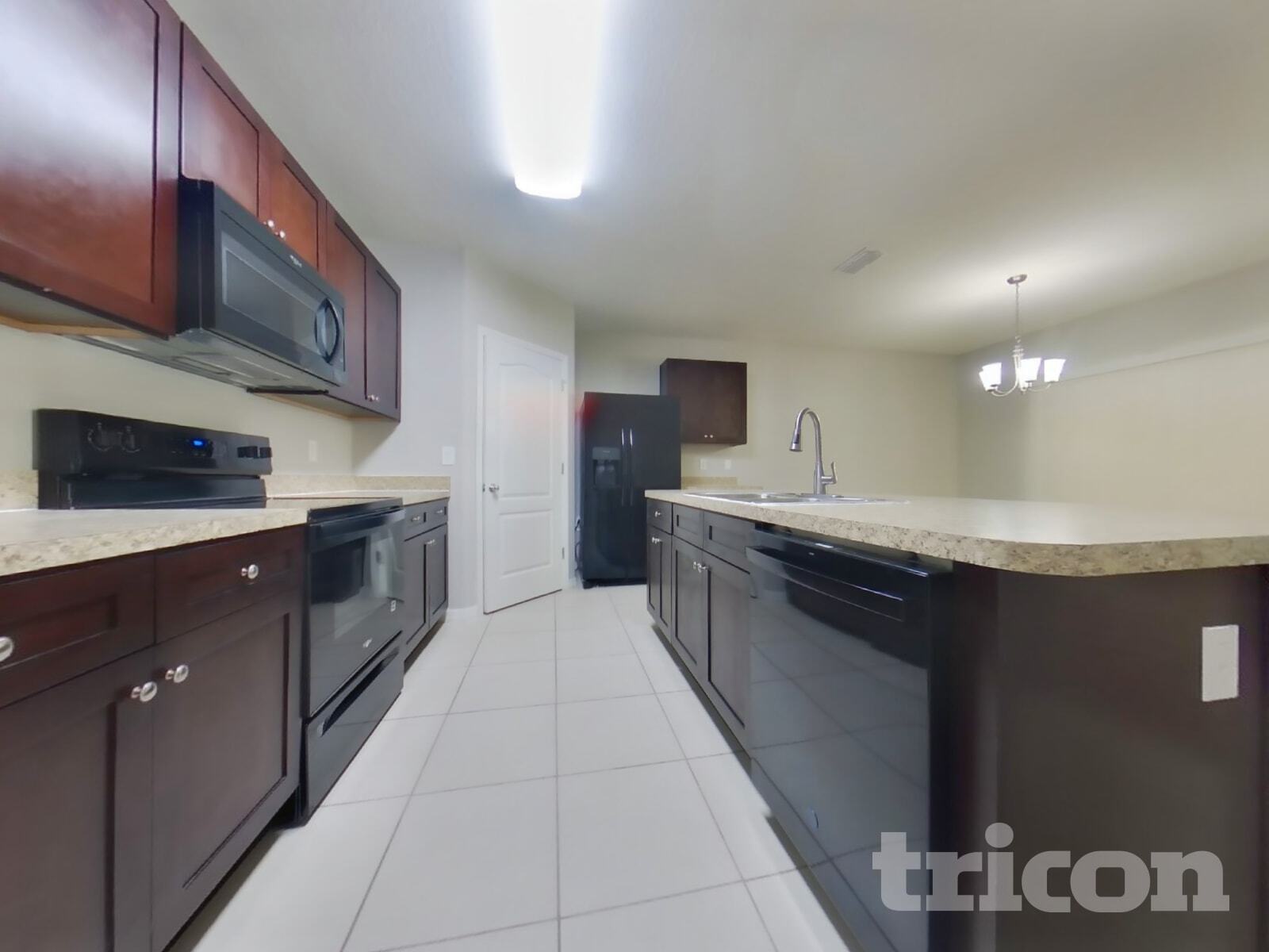 Building Photo - 2449 Valhalla Dr