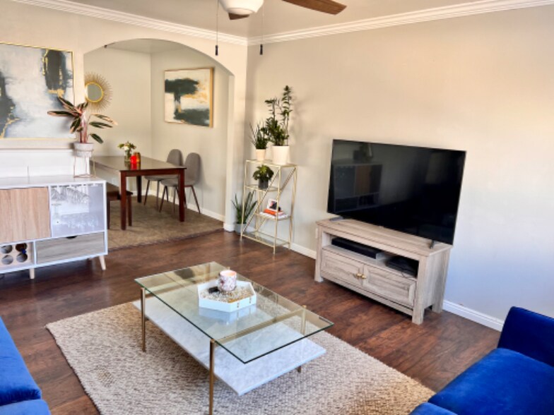 Building Photo - 2233 W 200 N