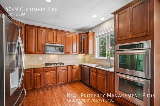 Building Photo - 4049 Columbia Pike