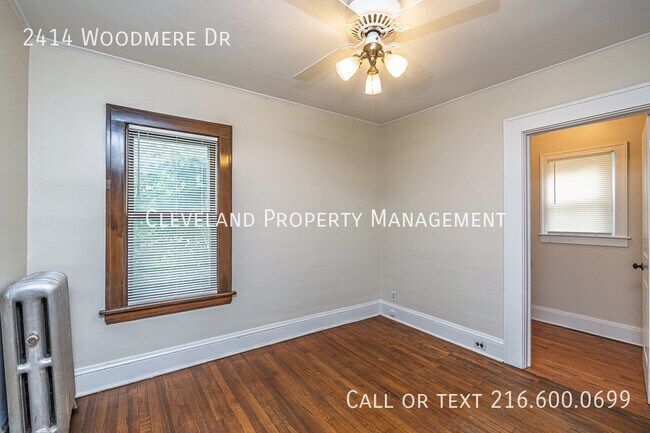 Building Photo - 2414 Woodmere Dr