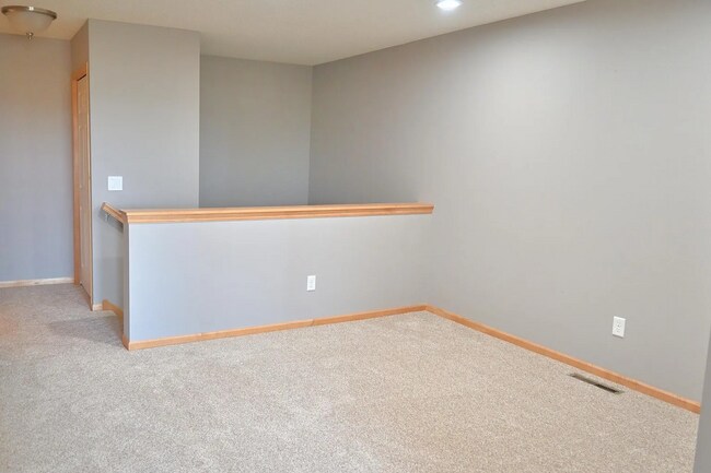 Building Photo - 4725 Victor Path