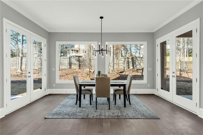 Building Photo - 909 Sunny Meadows Ln