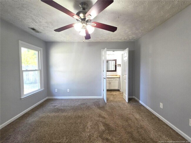 Building Photo - 5004 Paulsun Dr