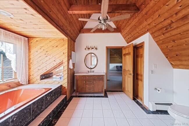 Building Photo - 5 Ocean View Ave