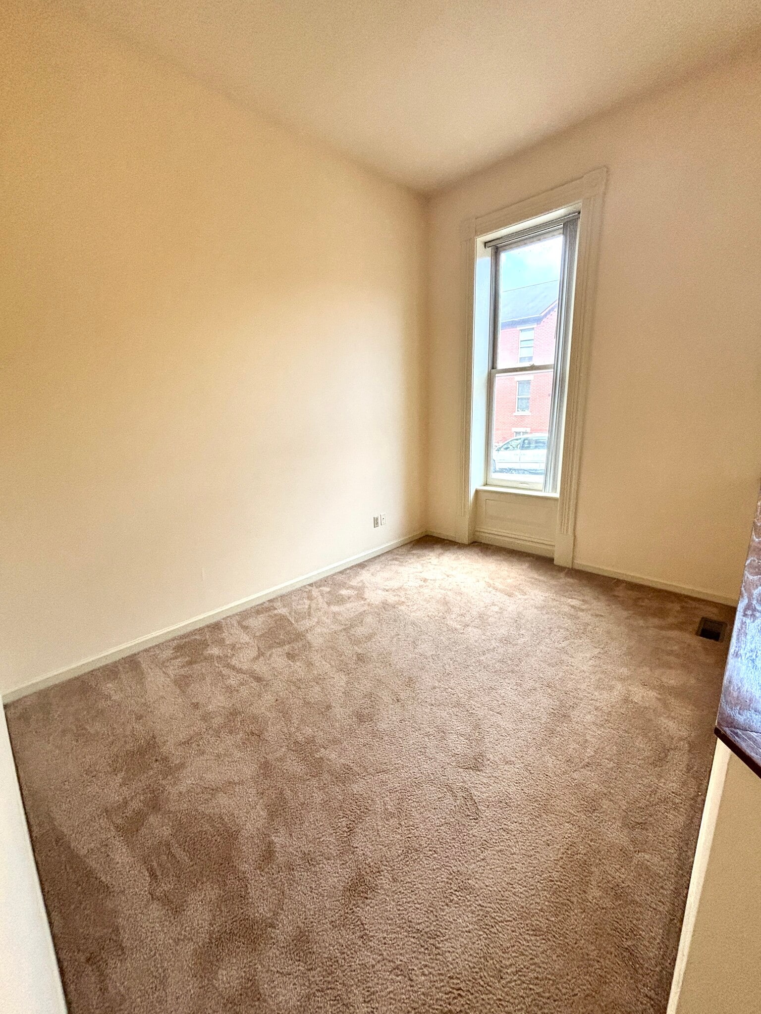 Bonus office/rec room space - 2325 S 10th St