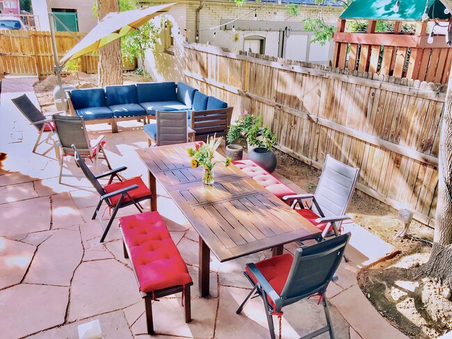 Communal patio - 1437 Columbine St