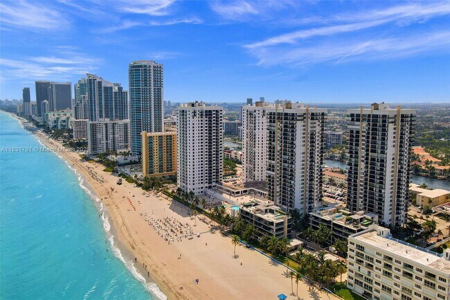 Building Photo - 2301 S Ocean Dr