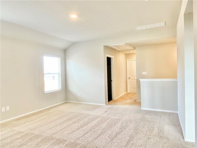 Building Photo - 15009 Siberian Elm Ln