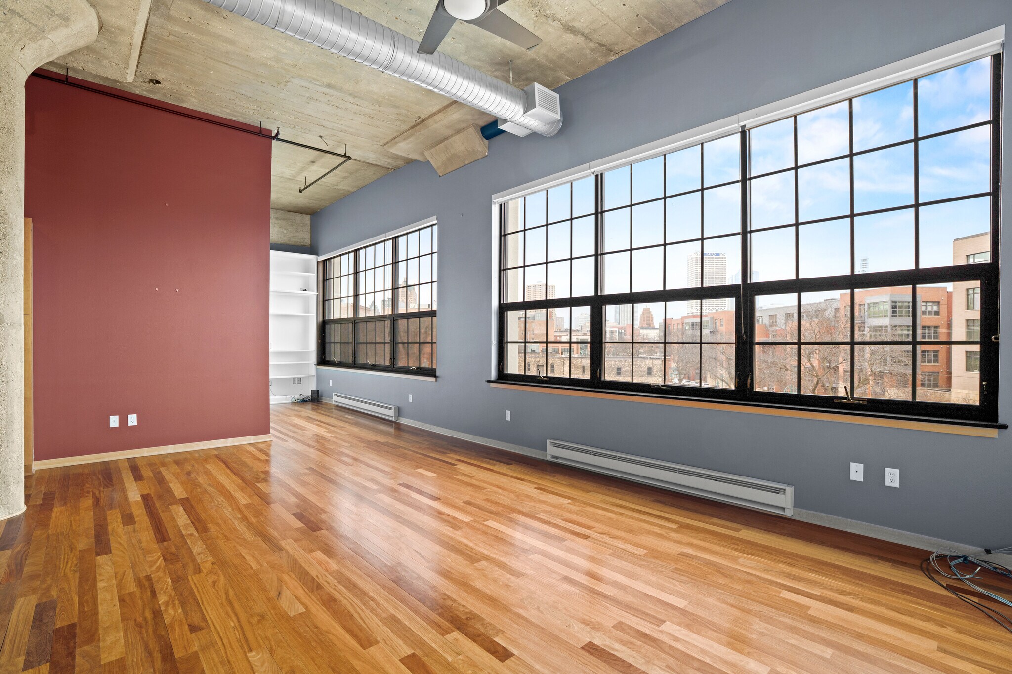 Living Room - 311 E Erie St