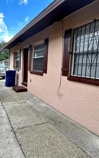 Building Photo - 8407 N 10th St