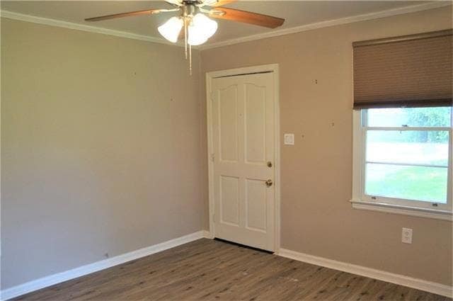 Building Photo - 212 W 20th Ave