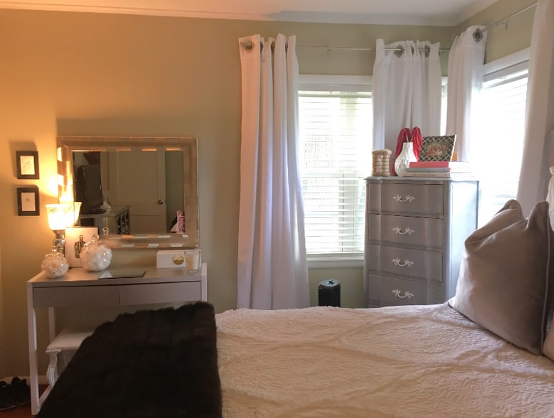 Building Photo - 529 Whitham Ave