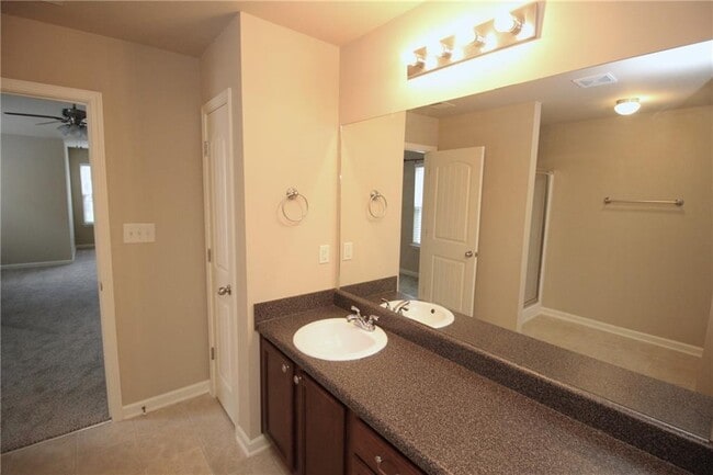 Building Photo - 1317 Castleberry Dr